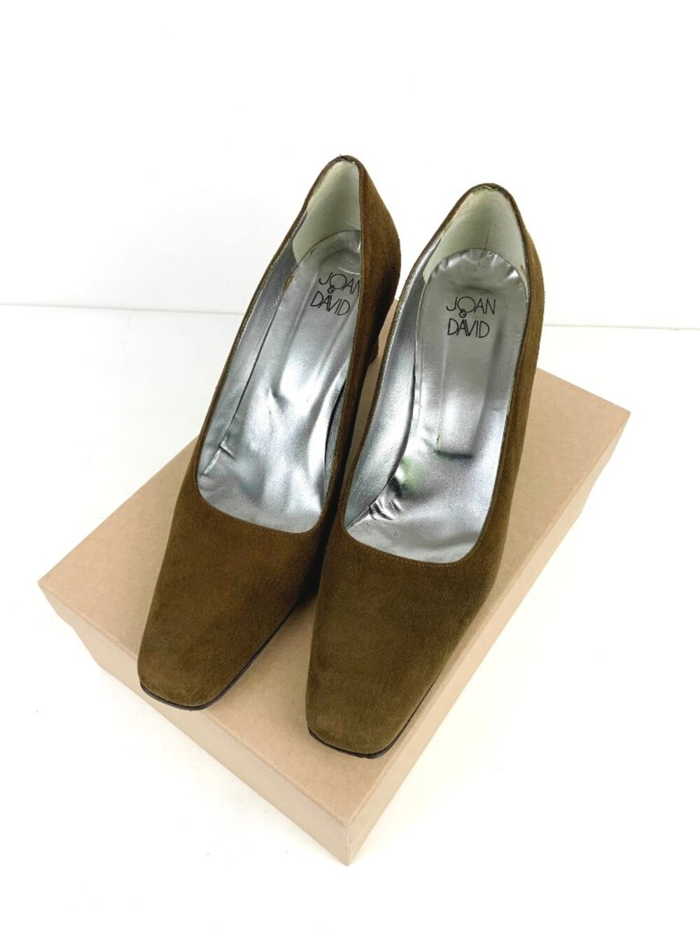 Vintage Joan & David Square-Toe Pumps Olive Green Suede Leather Sz 9.5 M - Picture 14 of 16